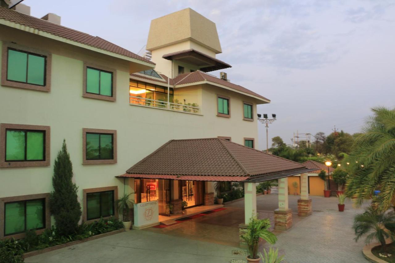 Hotel Jalsa & Banquets,indore Indore