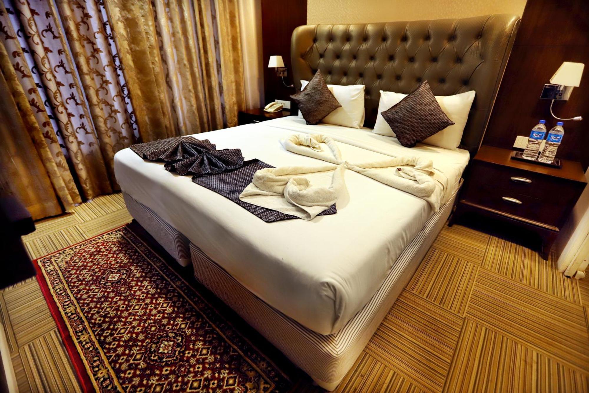 Jalsa & Banquets,indore Hotel Indore